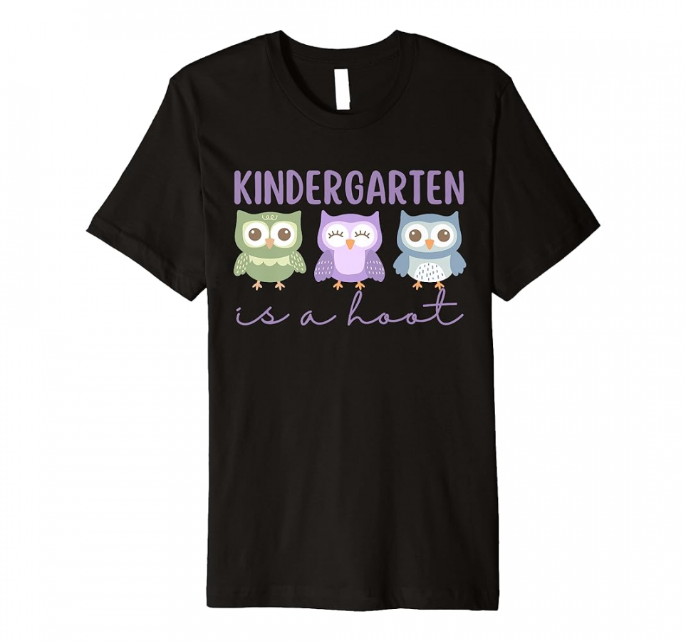 Preschooler Owl Back to School Kindergarten is a Hoot Premium T-Shirt