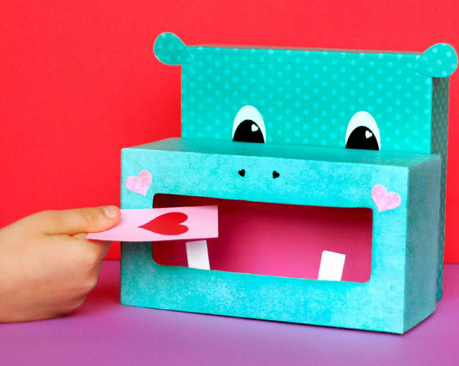 Valentine Boxes to Make With Kids